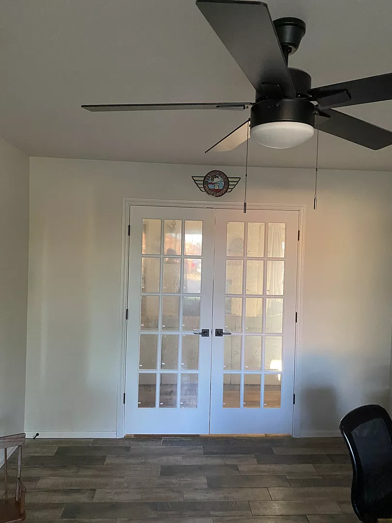 15 Lite French Interior Door (Primed) - Image 3