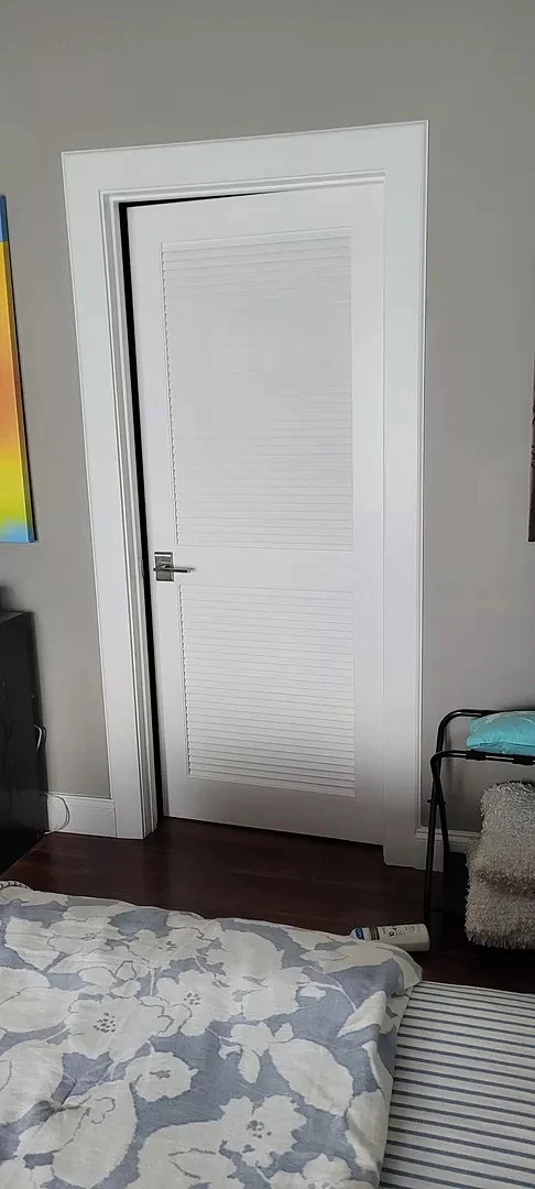 Stain Grade 2 Louver Panel Interior Door - Image 4